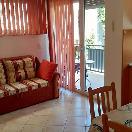 Mandy Apartman * Siófok
